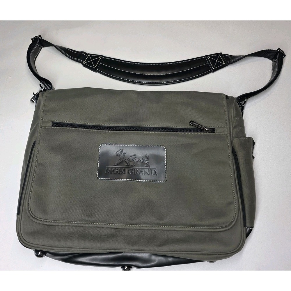 Vintage MGM GRAND Genuine Leather Laptop Travel Bag 20" x 14"